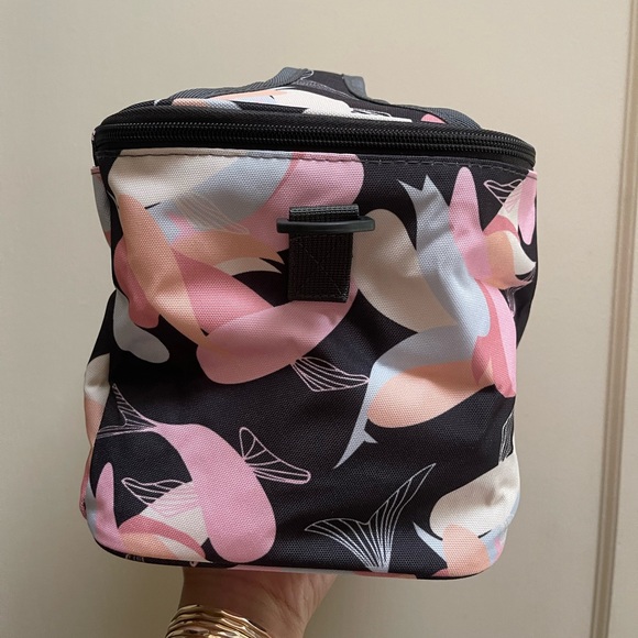 Fighting Eel Lunchbox - Picture 3 of 3